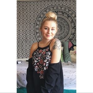 Abercrombie and Fitch cold shoulder floral top